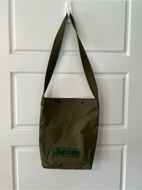 Supreme 2010 Military Green Box Logo Shoulder Bag RARE